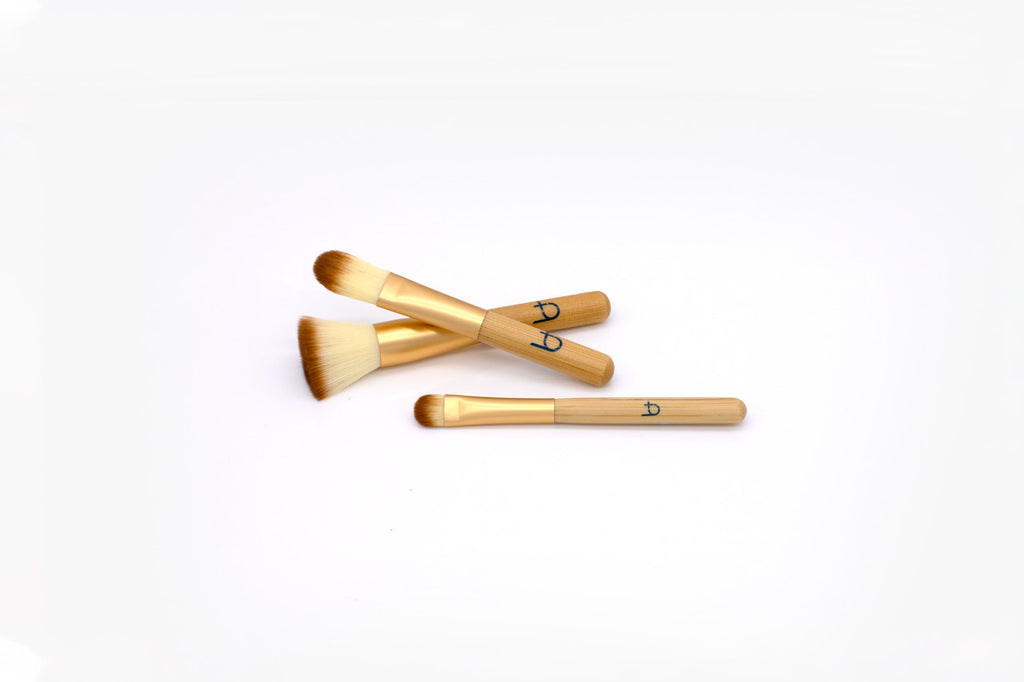 Beauty Hygiene Travel Kit (FREE Makeup Brushes Inc)